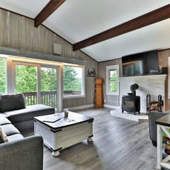 Breakaway House - Unit A