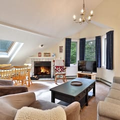 Pico Mountain Condo E306