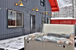 Whitetail Chalet