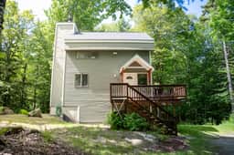 Bob's Sled Lodge