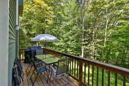 Bob's Sled Lodge - Image 3