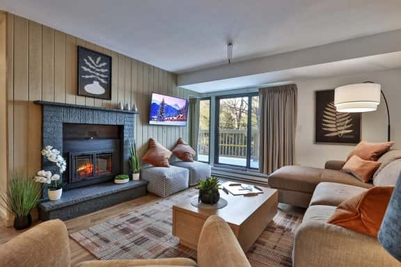 Mountain Green Condo 3C5 (The One Everyone Wants in Building 3) - Image 1