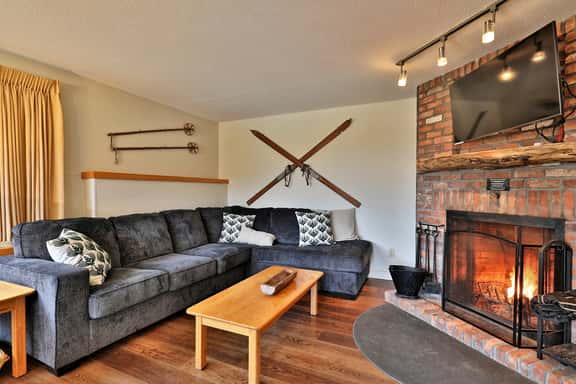 Fall Line Condo E3 - Image 1