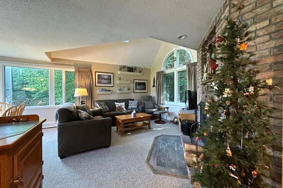 Fall Line Condo E6 - Image 1