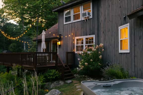 Forest Mountain Lodge - Image 1