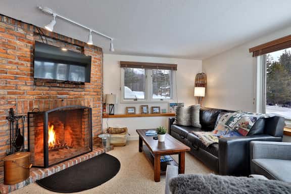 Fall Line Condo A5 (Ski Hard or Die Trying) - Image 1