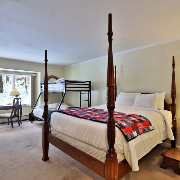 The Birch Ridge #11 - Family Room - Image 1