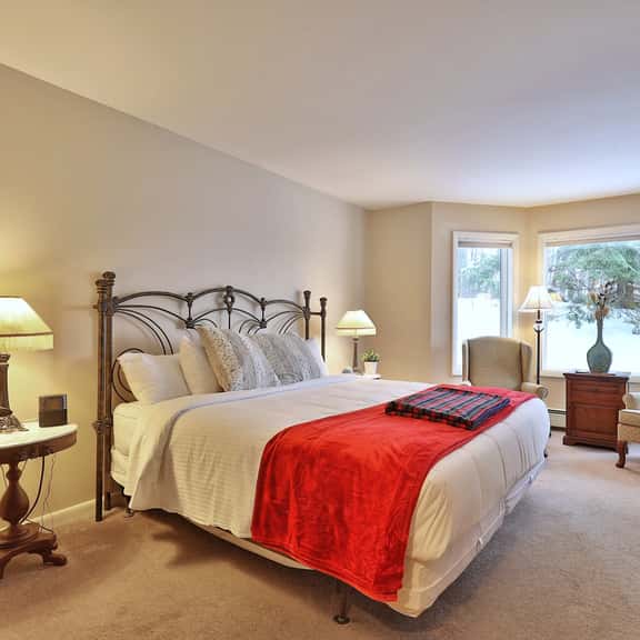The Birch Ridge #07 - American Classic Room - Image 1