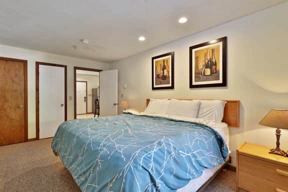 Mountain Green Condo 3B2 (Snowplace Like Home)