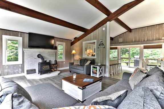 Breakaway House - Unit A
