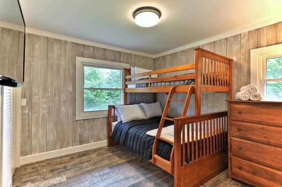 Breakaway House - Unit A
