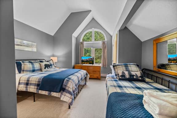 Fall Line Condo G6A/B (Beauty and the Beast of the East)