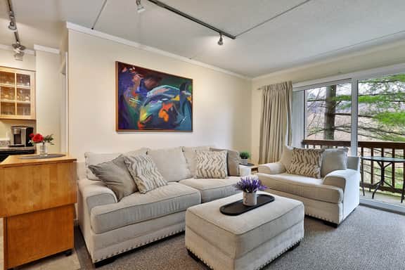 Whiffletree Condo I5 (Snow Place like Whiffletree)