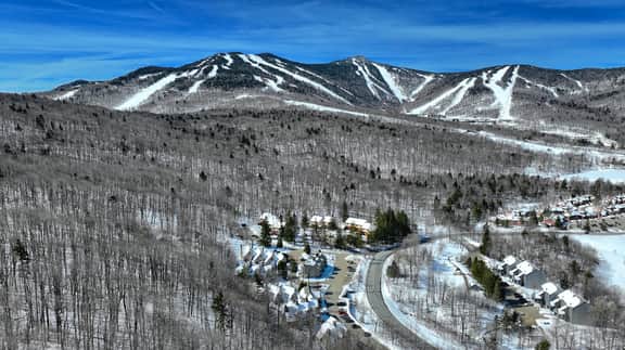 Fall Line Condo D4 (Snow Tire Manor)