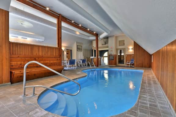 Fall Line Condo D4 (Snow Tire Manor)