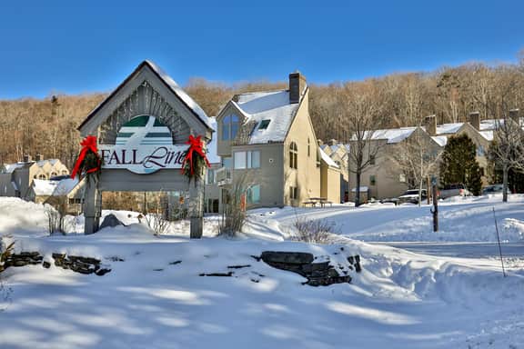 Fall Line Condo B7 (Peak & Pillow) - Image 4