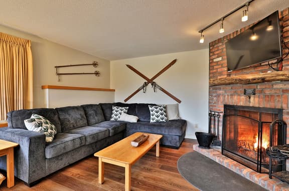 Fall Line Condo E3