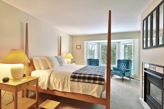 The Birch Ridge #10 - Blue Velvet Room