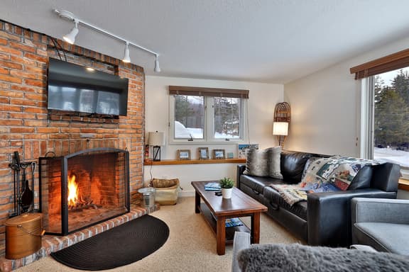 Fall Line Condo A5 (Ski Hard or Die Trying)