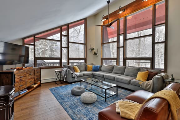 Whitetail Chalet