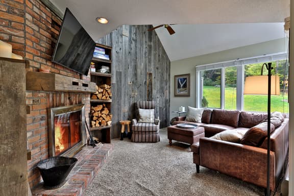 Fall Line Condo B2 (Powder to the People)