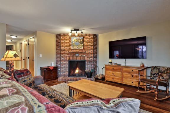 Fall Line Condo G3 (G-Suite View)