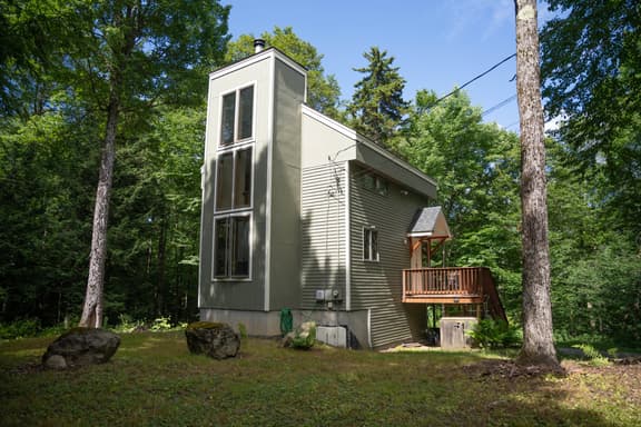 Bob's Sled Lodge