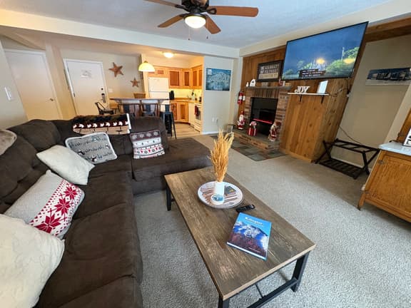 Mountain Green Condo 3A2 (Snowshed Stroll)